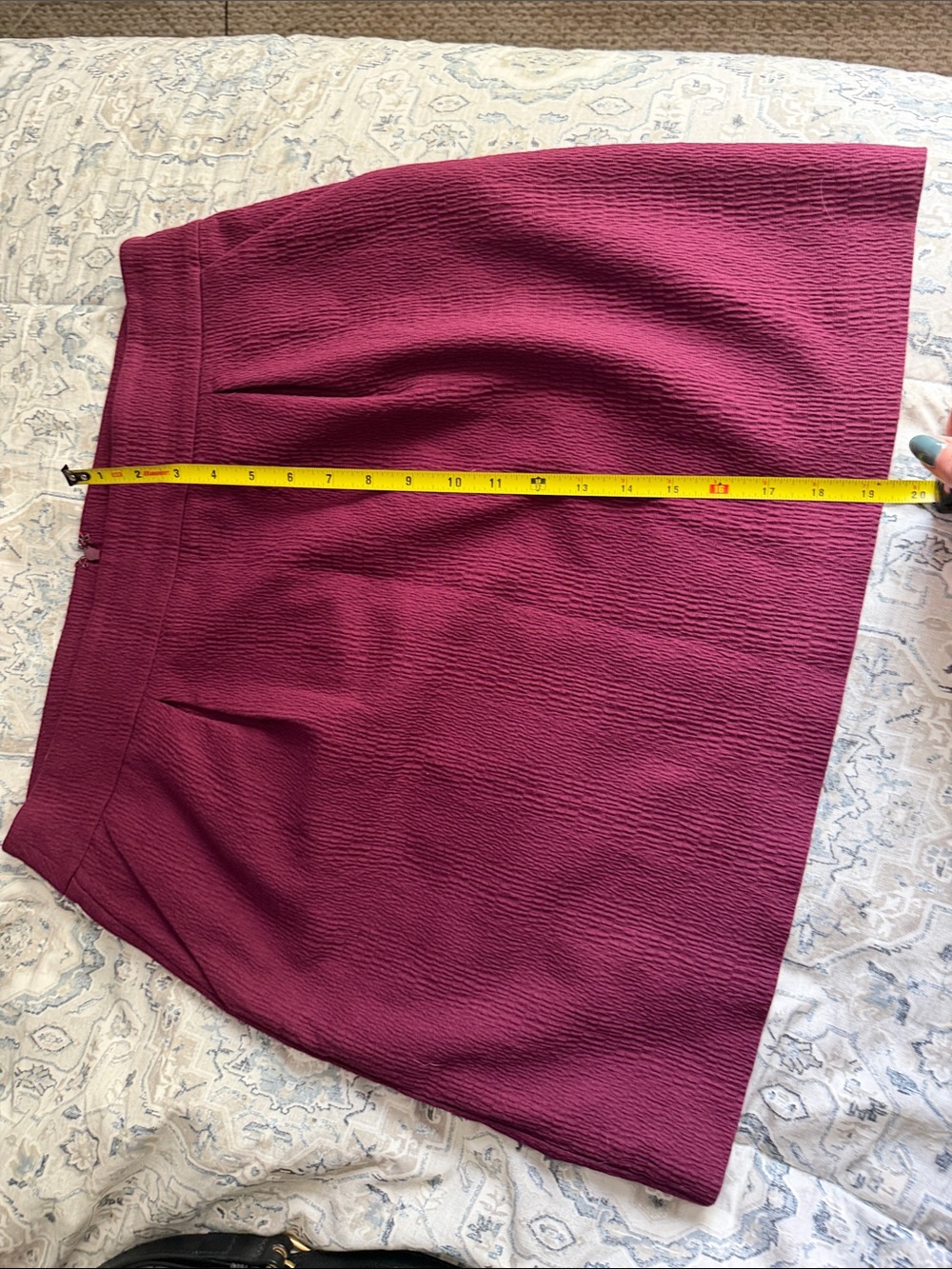 Loft women’s Plum Textured Mini Skirt - Picture 4 of 4